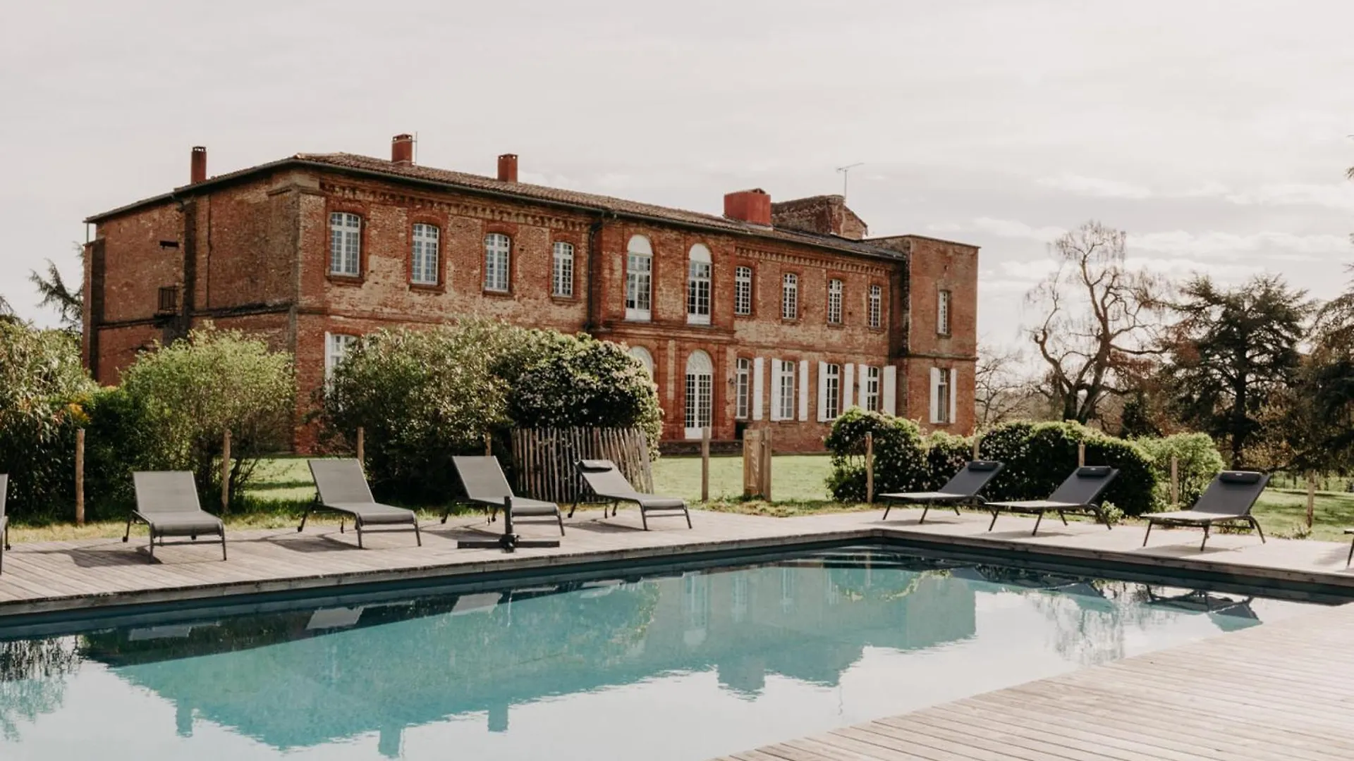 Chateau Beaudesert - Piscine - Tennis - Parc De 50Ha Villa Corbarieu France