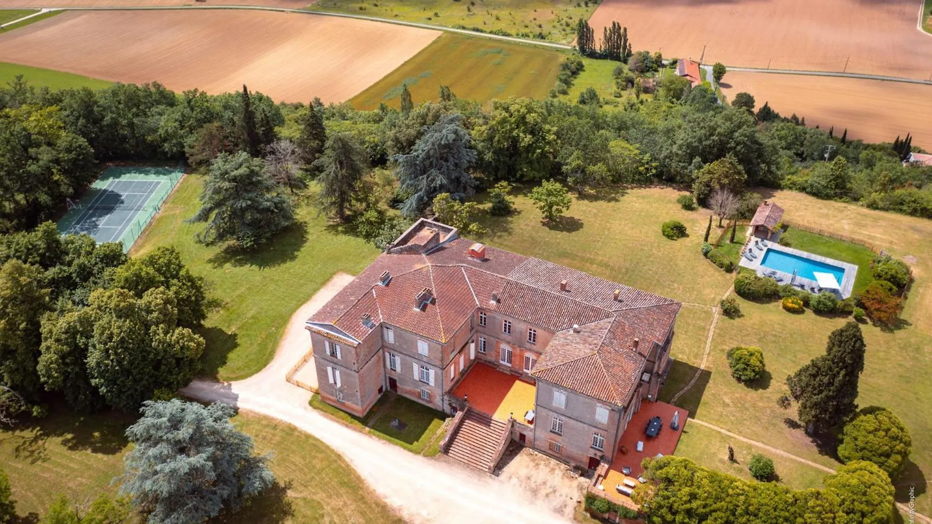 Chateau Beaudesert - Piscine - Tennis - Parc De 50Ha Villa Corbarieu 0*,  France
