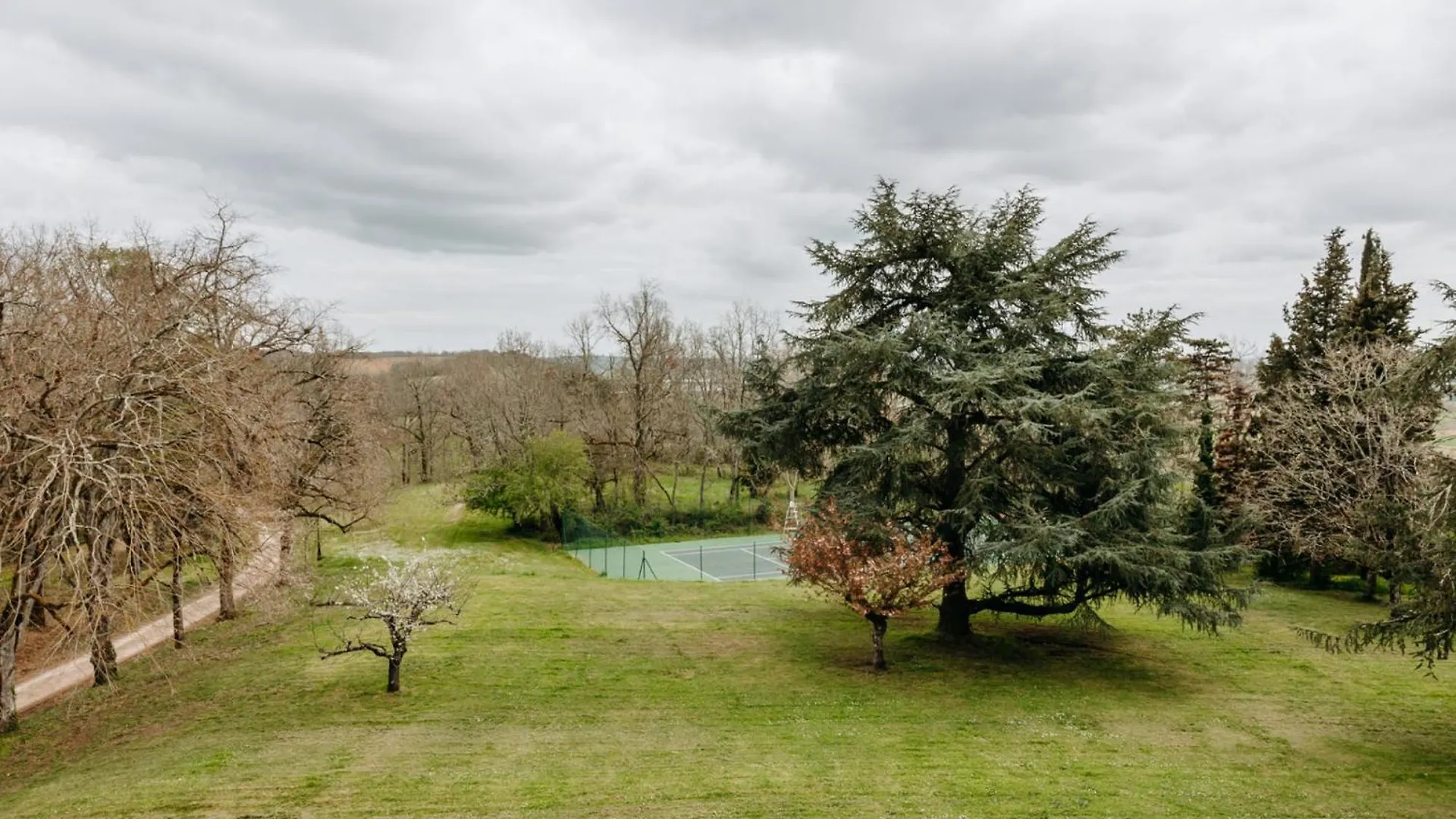 Chateau Beaudesert - Piscine - Tennis - Parc De 50Ha Villa Corbarieu France