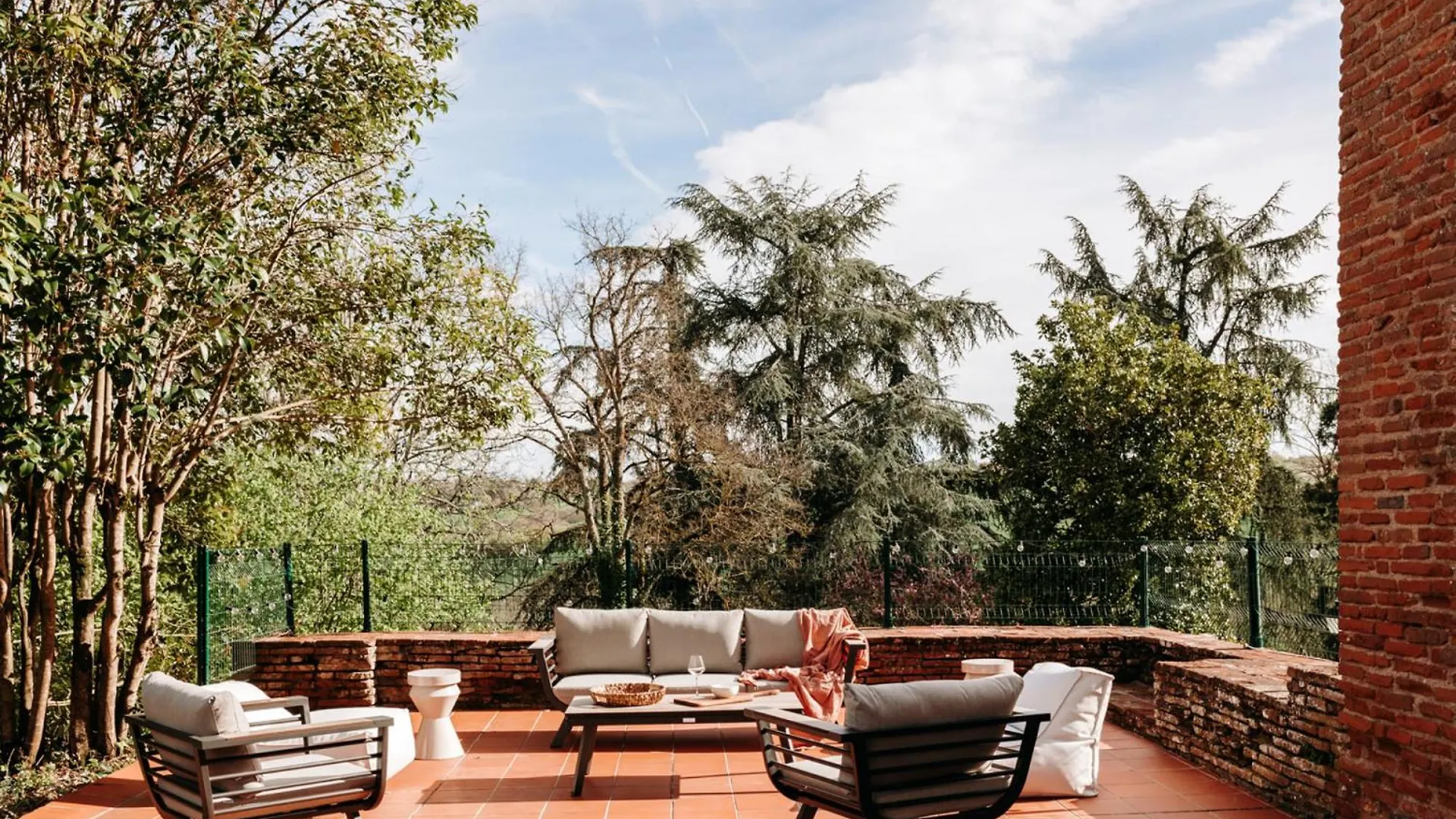 Chateau Beaudesert - Piscine - Tennis - Parc De 50Ha Villa Corbarieu